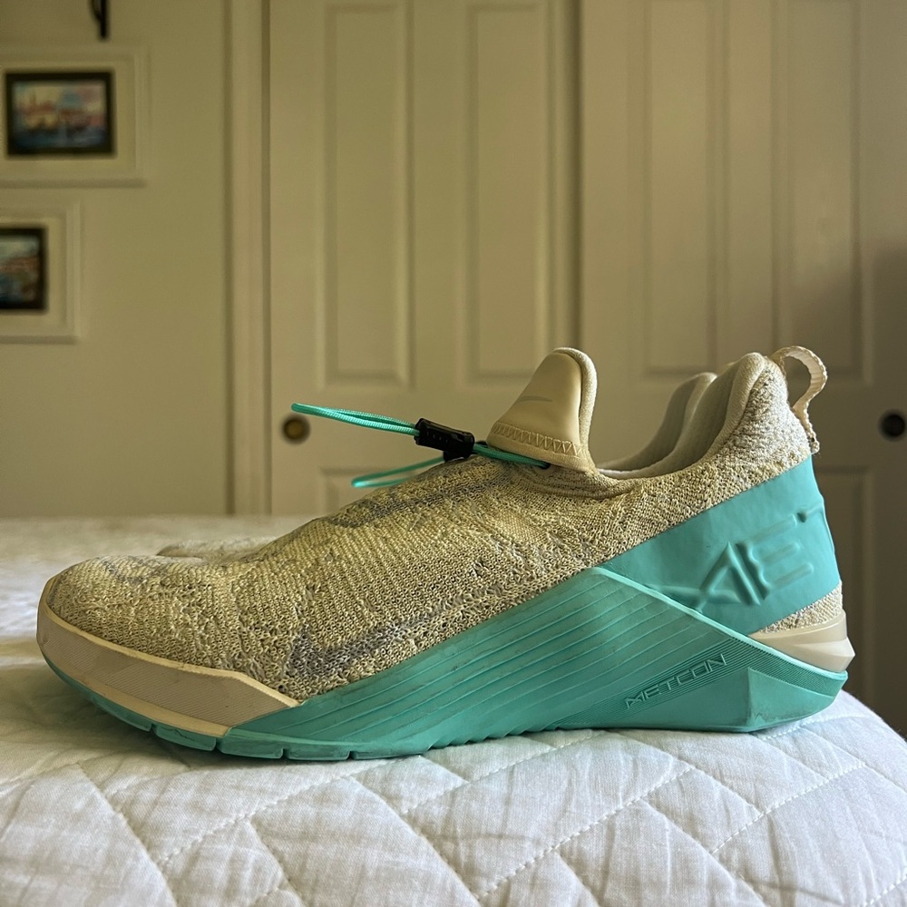 Nike Metcon React Light Cream Aurora Green Women’s Size 8